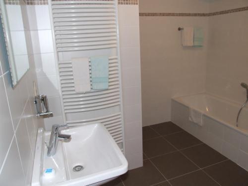 Well'In Hotel Wellin ภายนอก รูปภาพ
